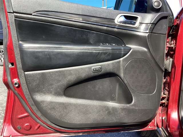 Used Car 2019 Jeep Grand Cherokee  Limited For Sale Under $20,000 In San Antonio, Texas