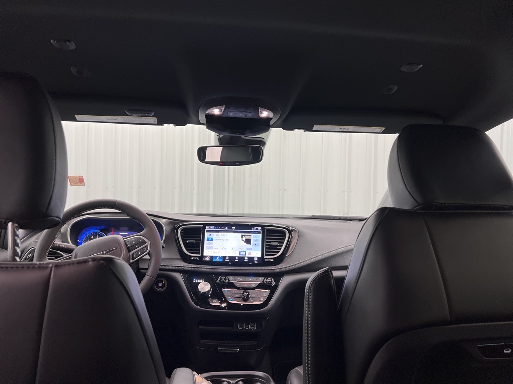 2025 Chrysler Pacifica Select Black at Martin Chrysler Dodge Jeep Ram