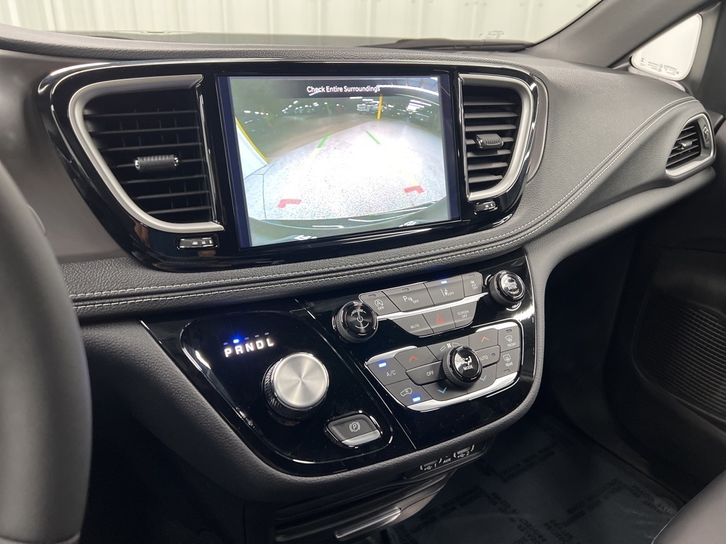 2025 Chrysler Pacifica Select Black at Martin Chrysler Dodge Jeep Ram