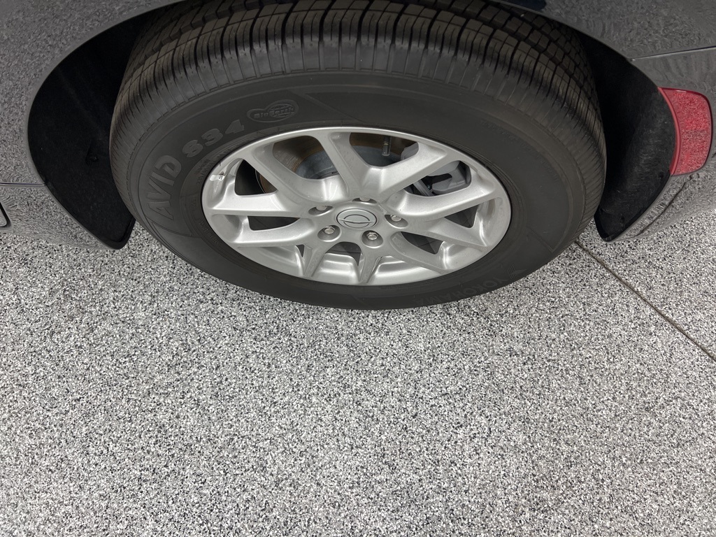 2025 Chrysler Pacifica Select Black at Martin Chrysler Dodge Jeep Ram