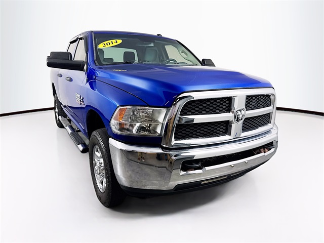 2014 RAM 2500 Tradesman Crew Cab 4WD