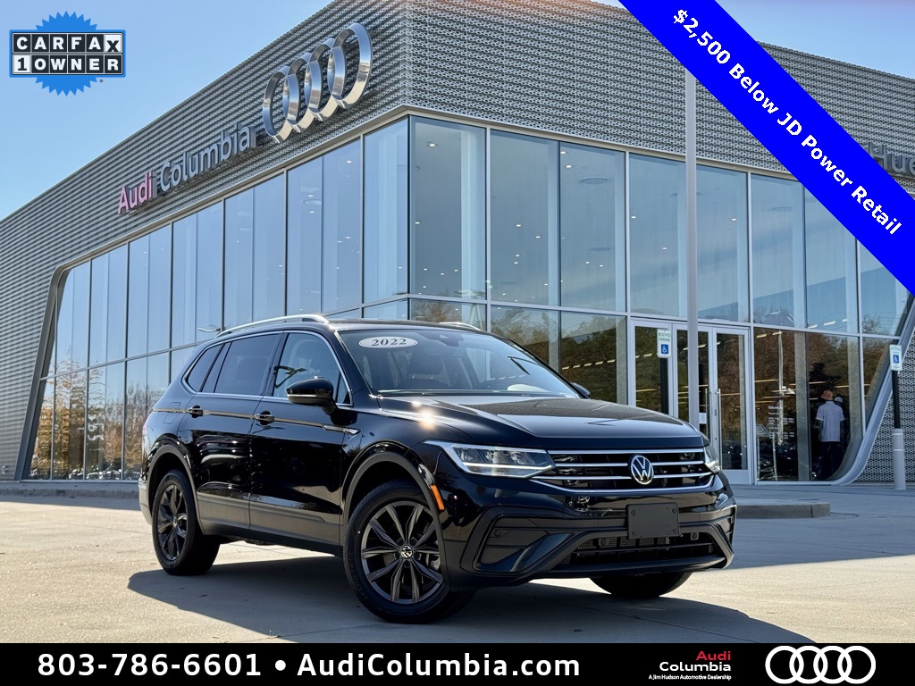 2022 Volkswagen Tiguan SE's photo