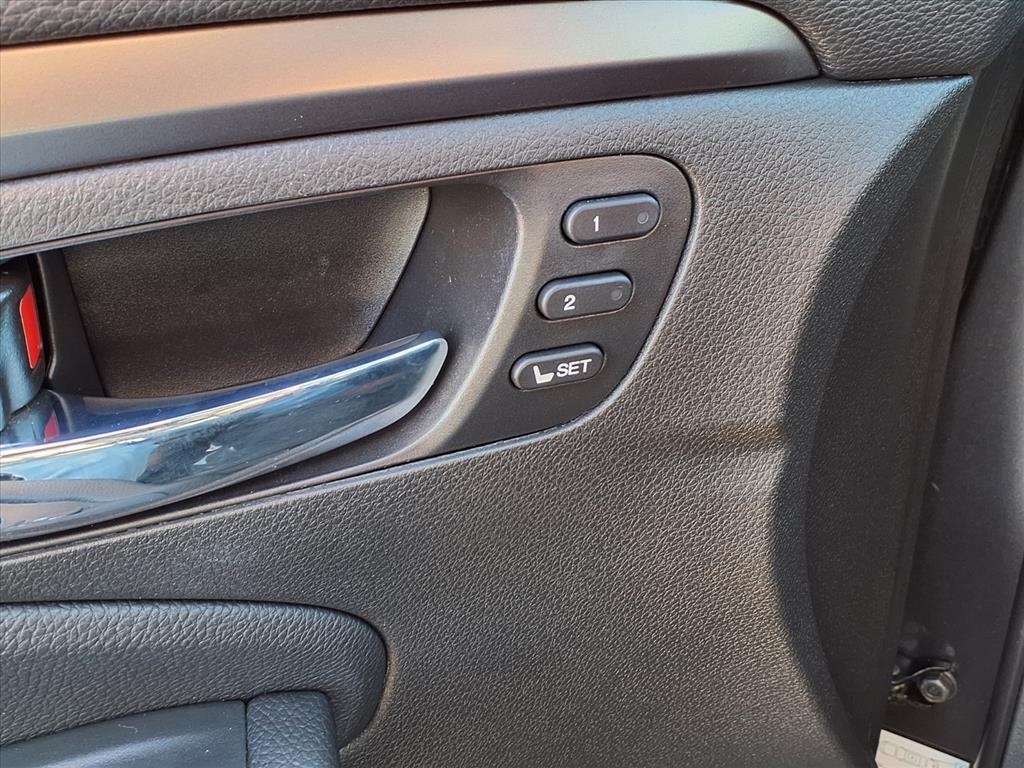 2022 Honda Pilot Special Edition Gray at DeMontrond Automotive Group