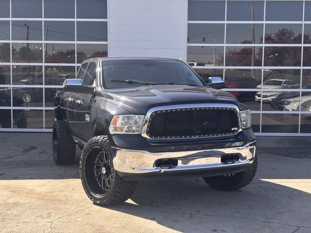 2016 RAM 1500 SLT Quad Cab 4WD