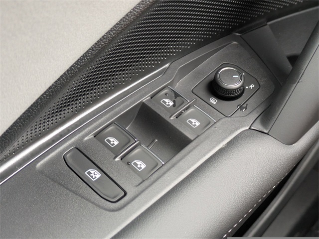 2026 Volkswagen Tiguan 2.0T SE Silver at Stokes Volkswagen