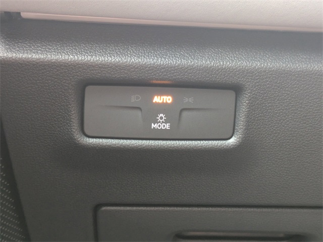 2026 Volkswagen Tiguan 2.0T SE Silver at Stokes Volkswagen