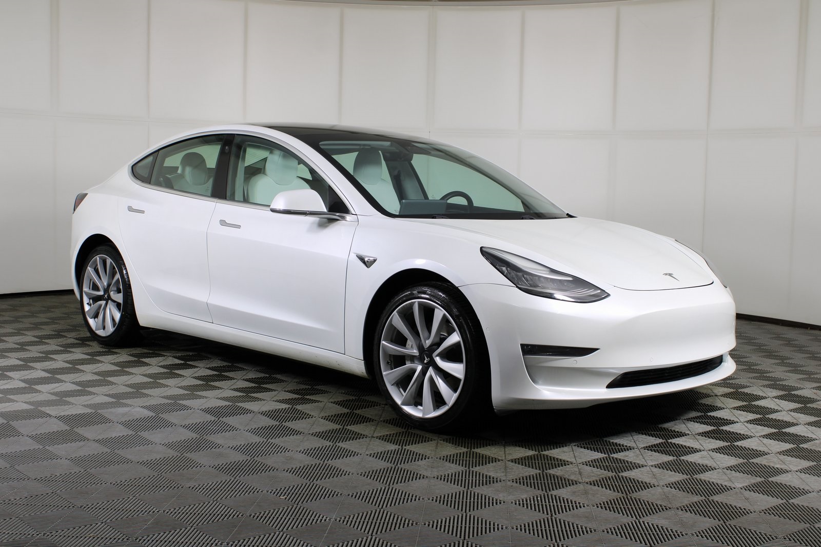 2020 Tesla Model 3 Long Range AWD