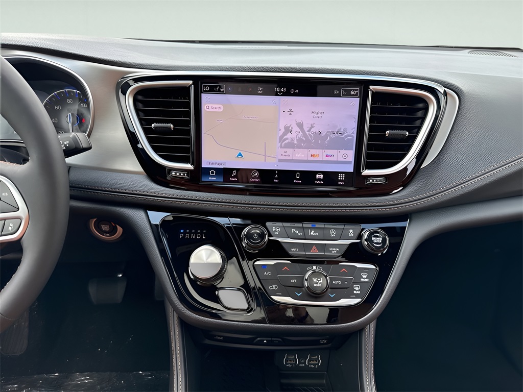2025 Chrysler Pacifica