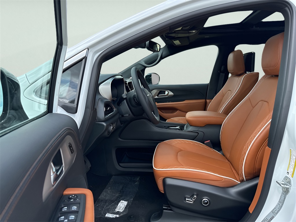 2025 Chrysler Pacifica