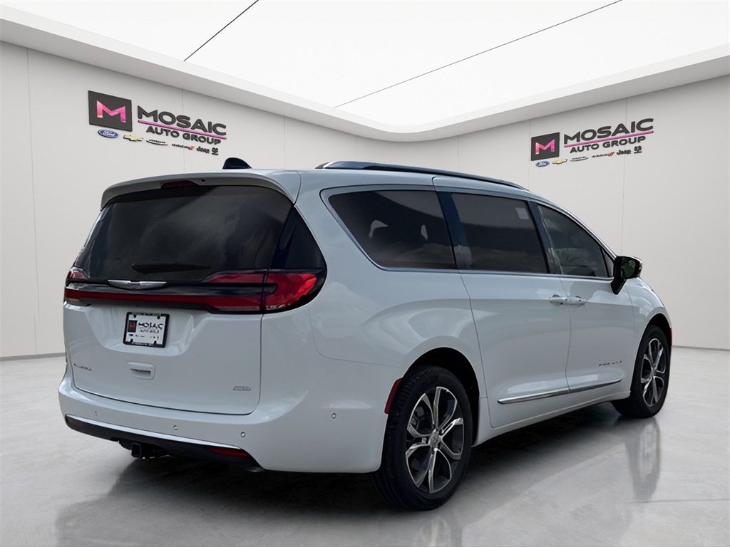 2025 Chrysler Pacifica