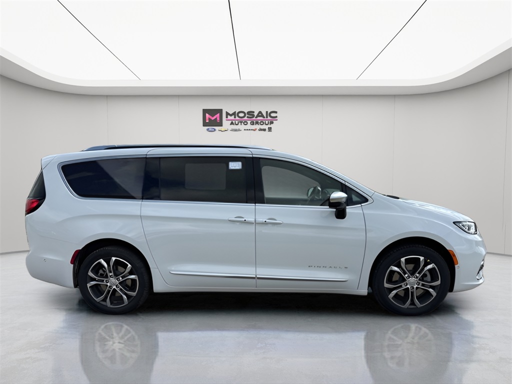 2025 Chrysler Pacifica