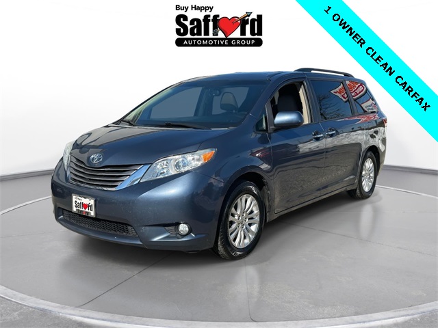 2015 Toyota Sienna XLE 7-Passenger Auto Access Seat
