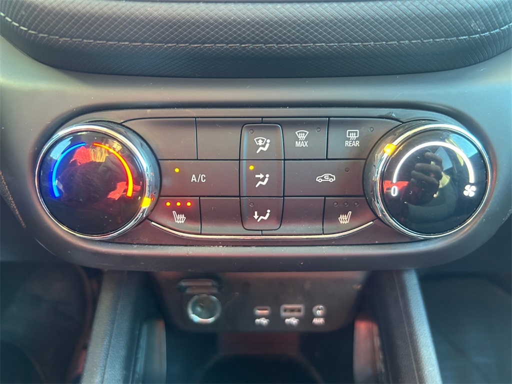 Used Car 2023 Chevrolet Trailblazer  Lt For Sale Under $20,000 In Floresville, Texas