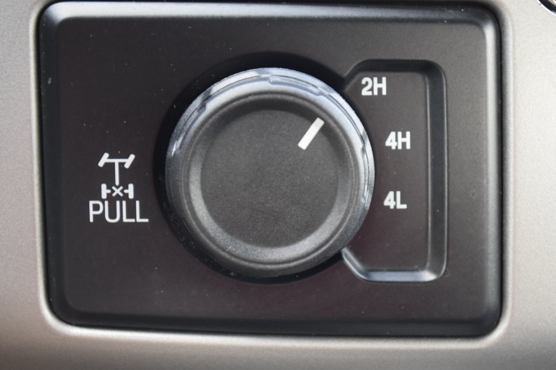 2022 Ford F-250SD Lariat Silver at Legacy Ford