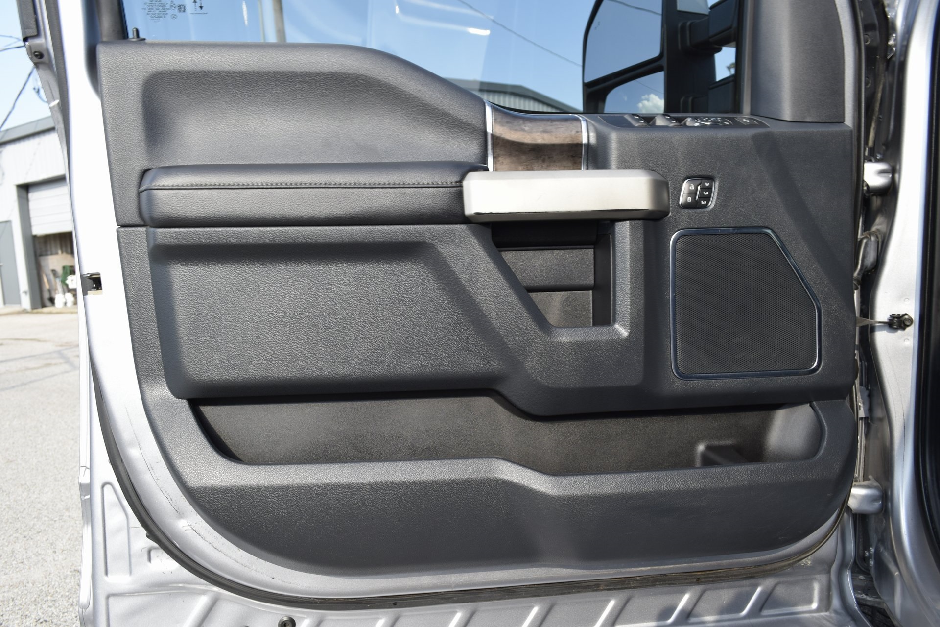 2022 Ford F-250SD Lariat Silver at Legacy Ford