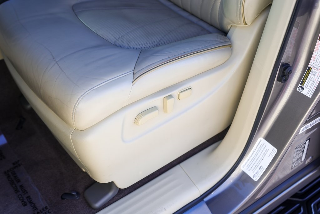 Used Car 2017 Infiniti Qx80  Limited For Sale Under $25,000 In Austin, Texas