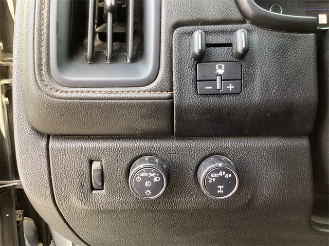 Used Car 2022 Gmc Canyon  At4 W/leather For Sale Under $30,000 In San Antonio, Texas