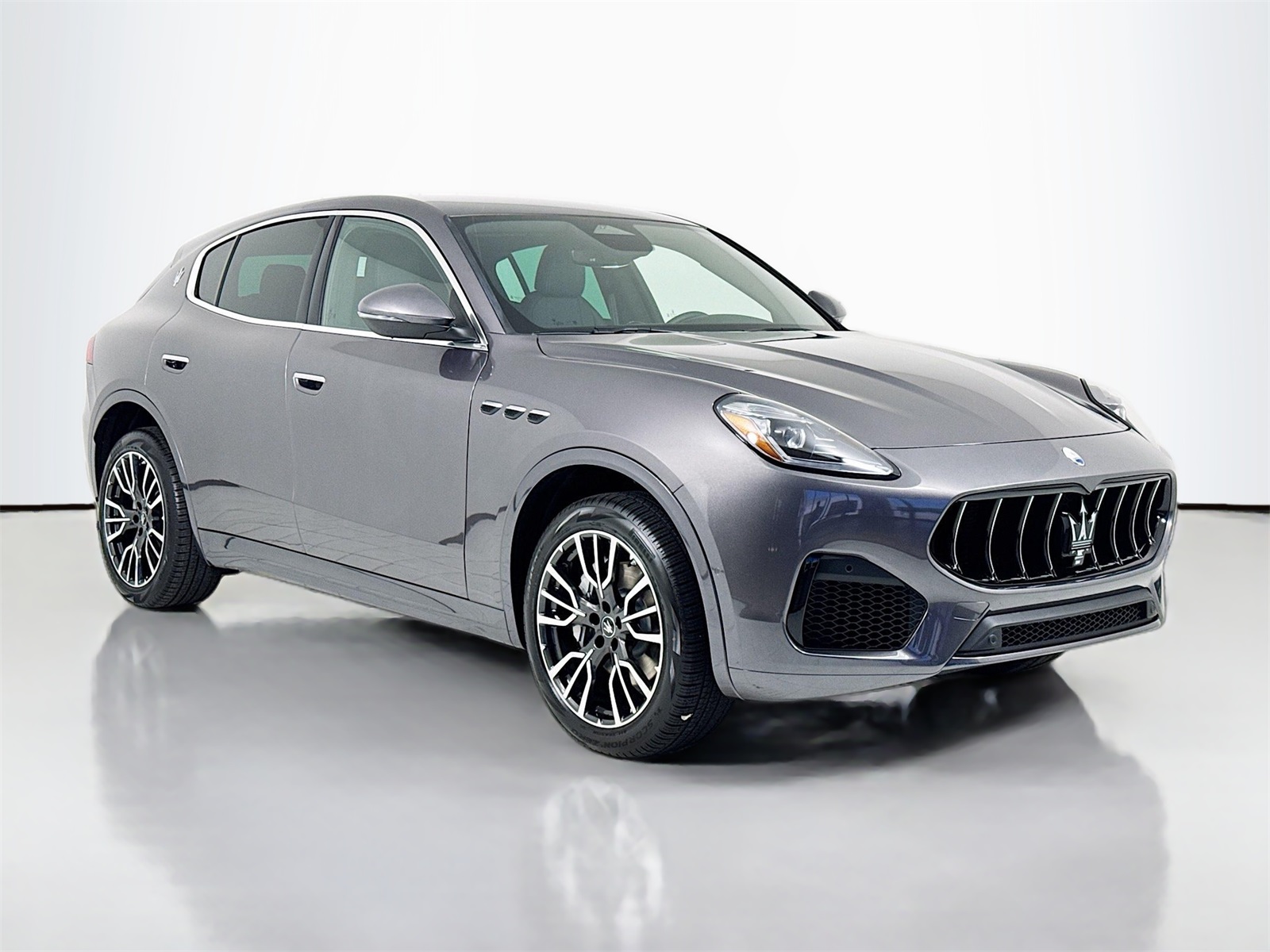 /2025 Maserati Grecale