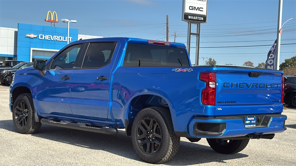 2025 Chevrolet Silverado 1500 Custom - 3