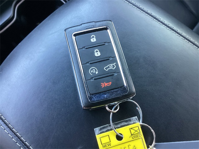 Used Car 2023 Jeep Grand Cherokee  Overland 4xe For Sale Under $30,000 In San Antonio, Texas