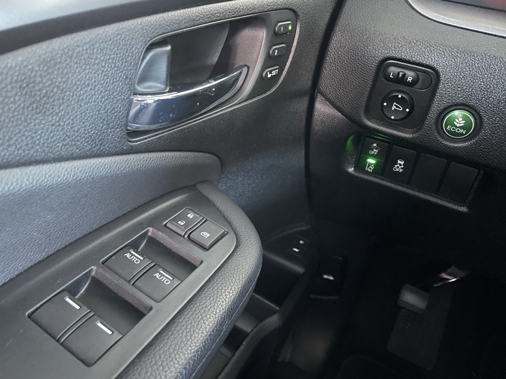 Thumbnail: 2022 Honda Pilot - 29