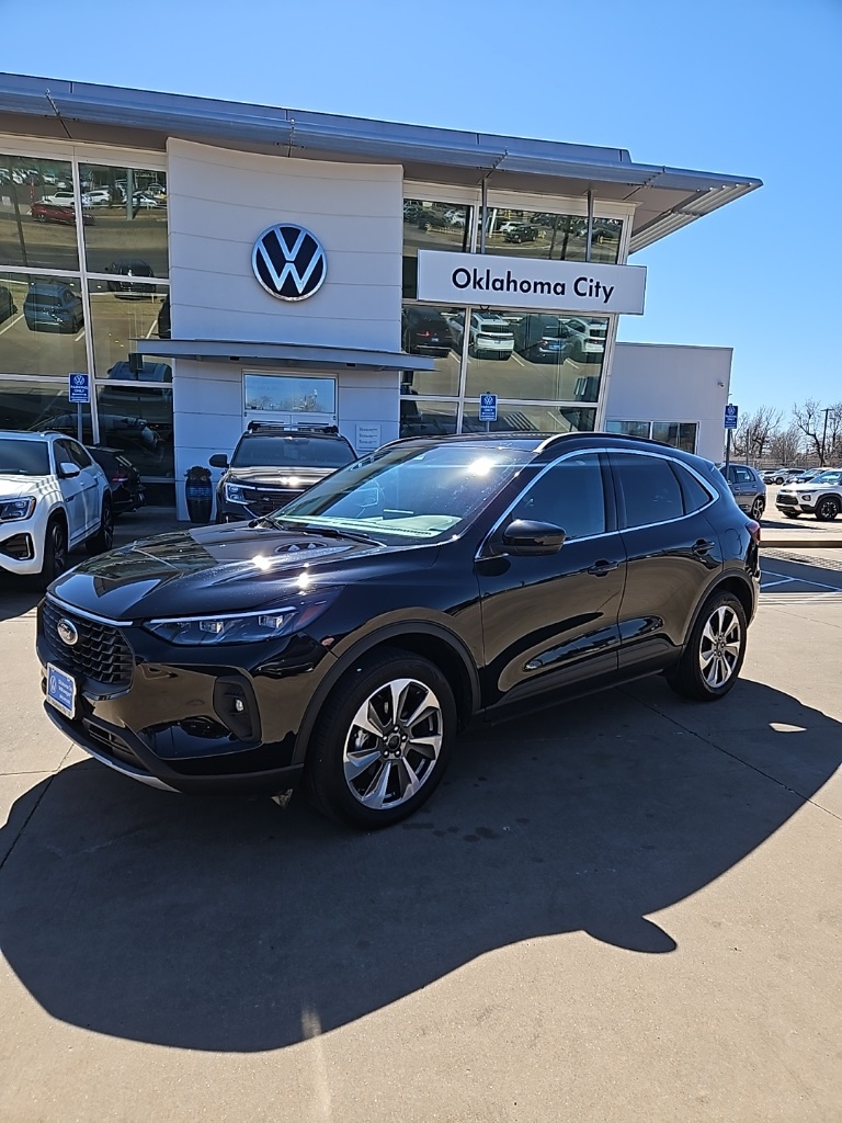 2025 Ford Escape Platinum AWD