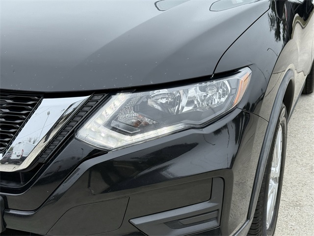 2018 Nissan Rogue SV Black at Autostrade