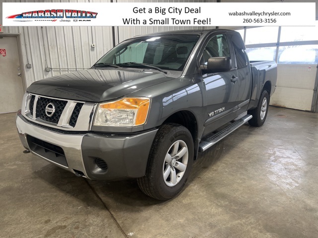 2011 Nissan Titan SV King Cab 4WD