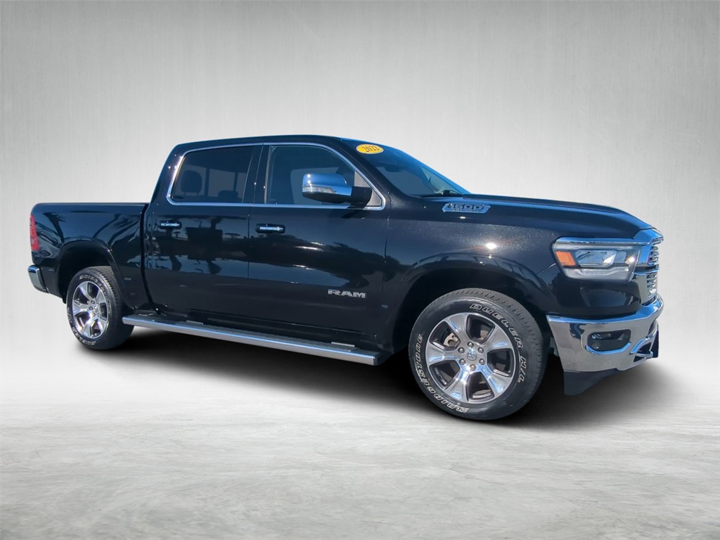 2022 RAM 1500 Laramie Crew Cab 4WD