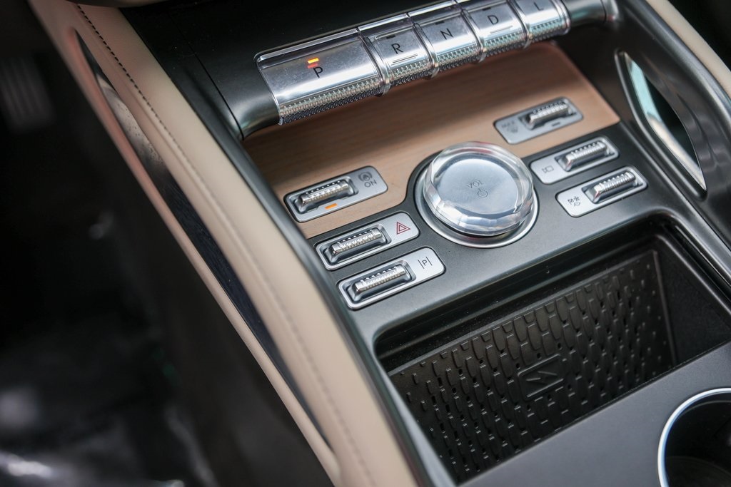 Used Car 2024 Lincoln Nautilus  Reserve For Sale Under $60,000 In Austin, Texas