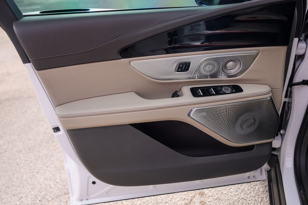 Used Car 2024 Lincoln Nautilus  Reserve For Sale Under $60,000 In Austin, Texas