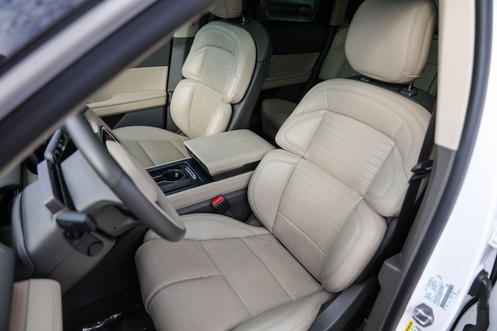 Used Car 2024 Lincoln Nautilus  Reserve For Sale Under $60,000 In Austin, Texas