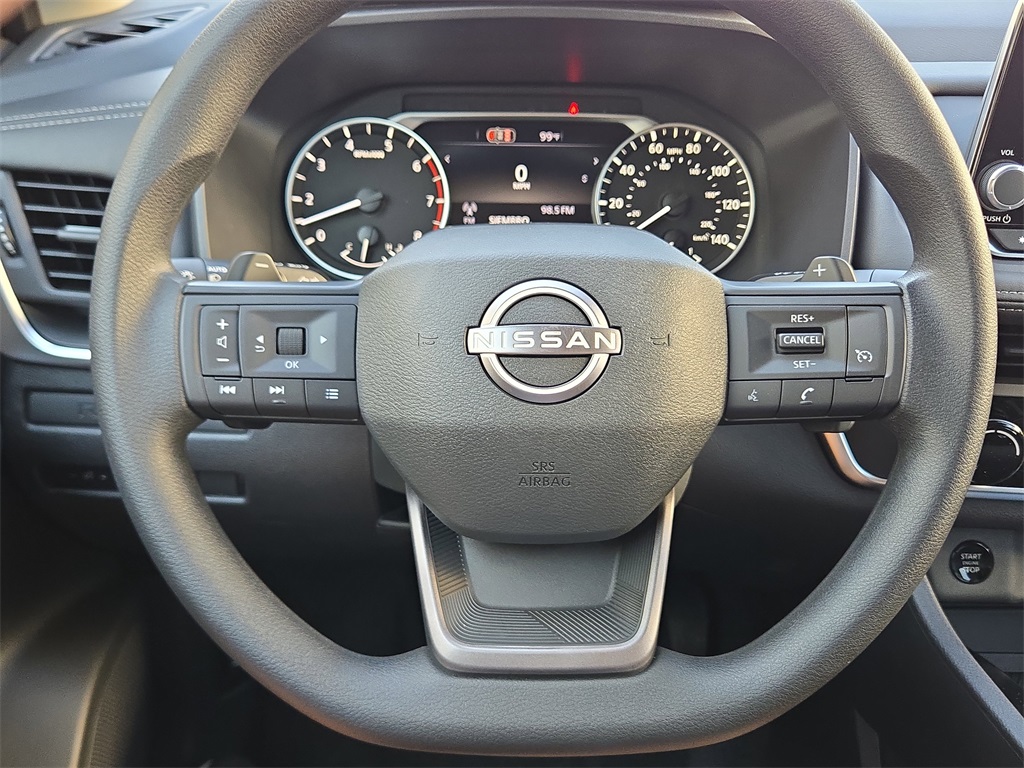 2026 Nissan Rogue S photo 10