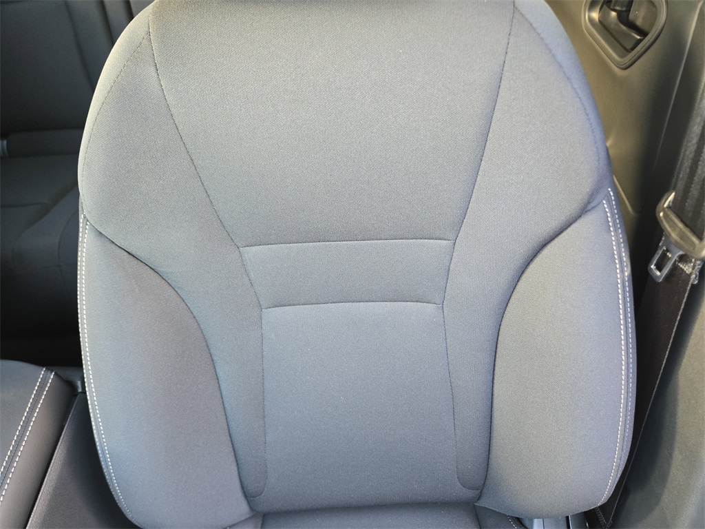 2026 Nissan Rogue S photo 9