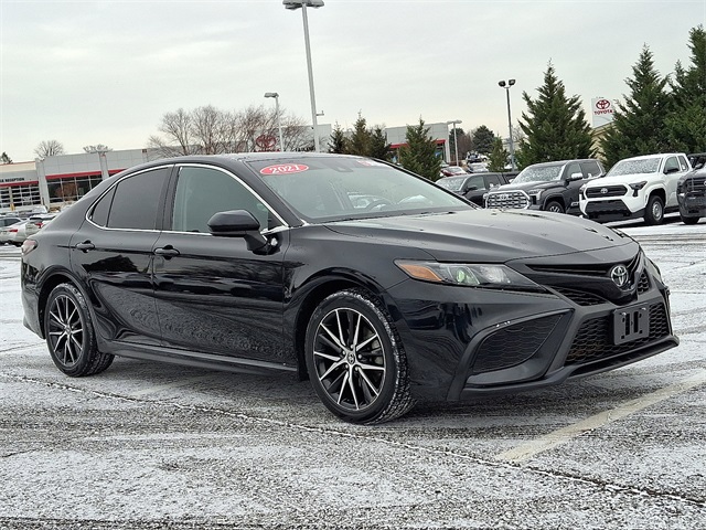 2021 Toyota Camry SE AWD