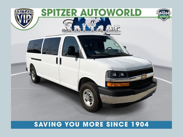 2025 Chevrolet Express 3500 LT Extended RWD
