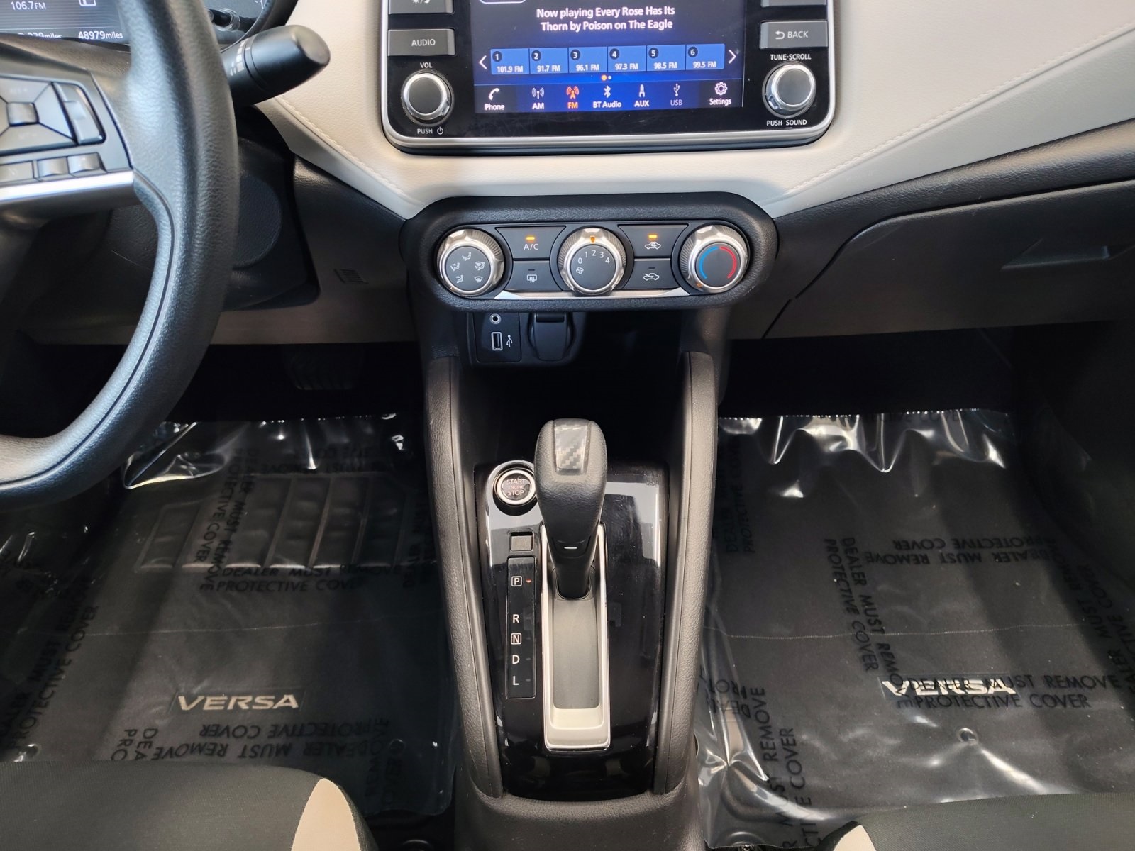 Used Car 2022 Nissan Versa  1.6 Sv For Sale Under $20,000 In San Antonio, Texas