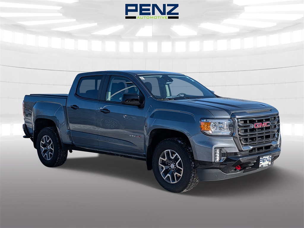 2022 GMC Canyon AT4 Crew Cab 4WD with Cloth