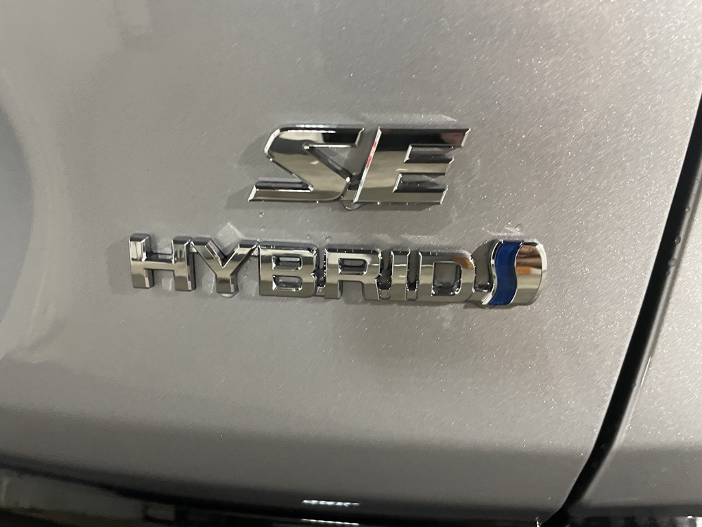 Thumbnail: 2025 Toyota RAV4 - 16