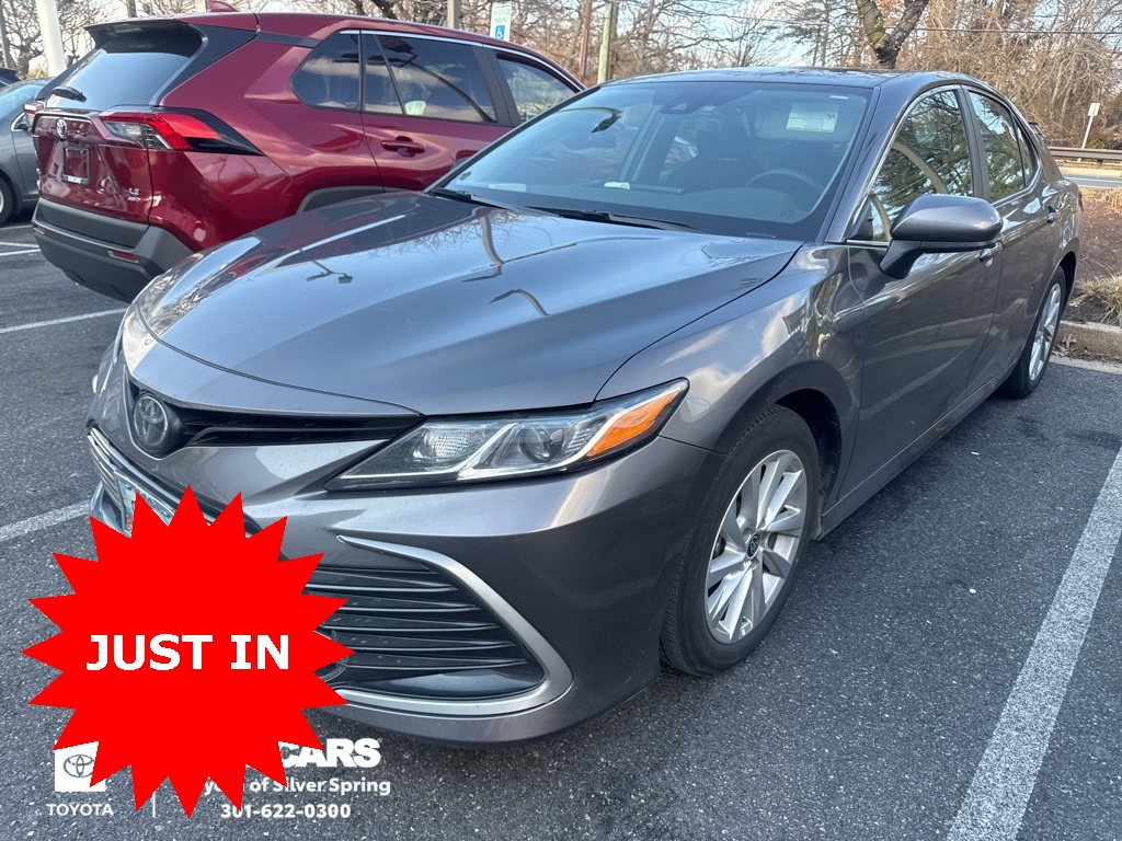 2024 Toyota Camry LE FWD