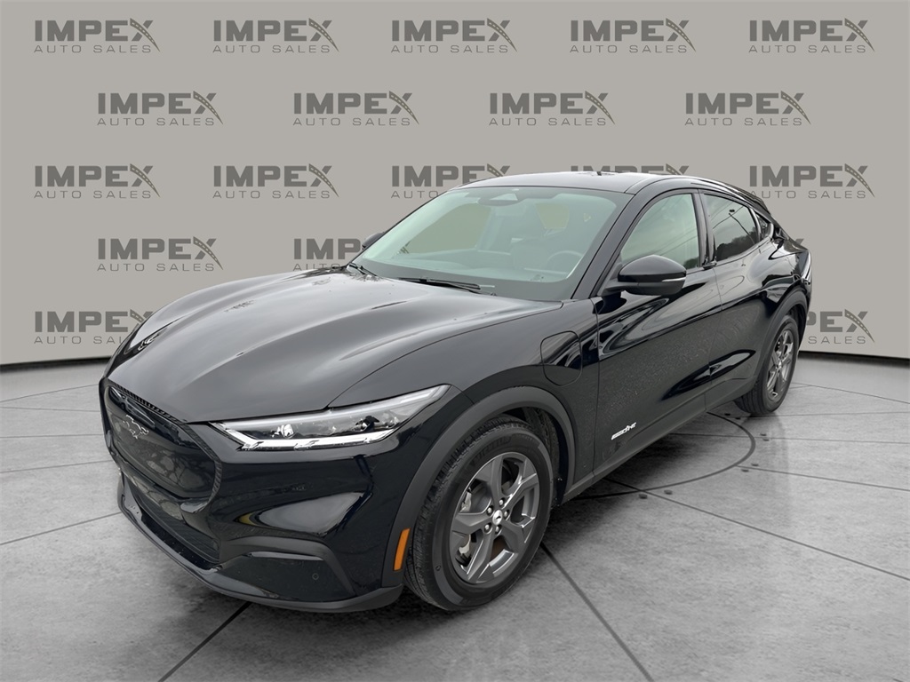 2021 Ford Mustang Mach-E Select's photo