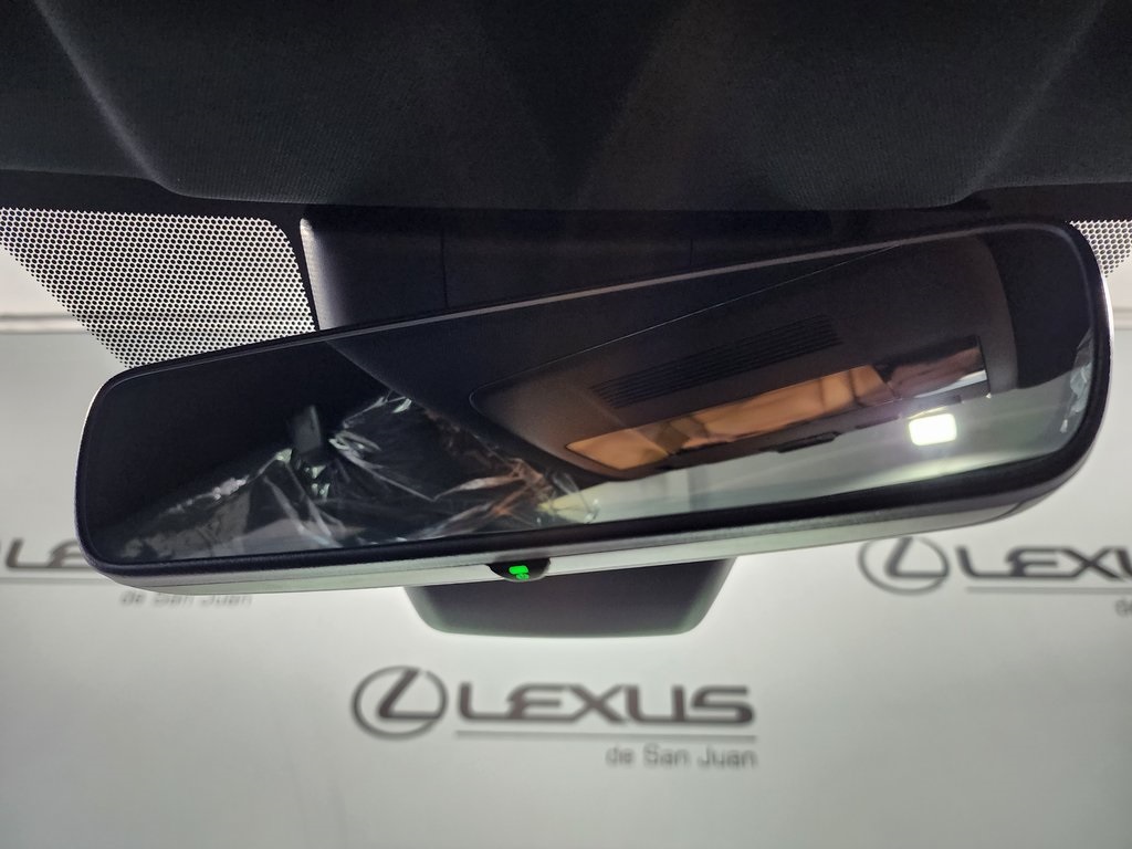 Thumbnail: 2025 Lexus UX - 18