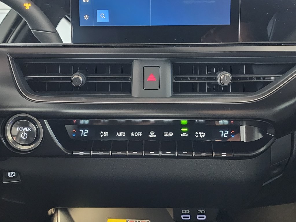 Thumbnail: 2025 Lexus UX - 20