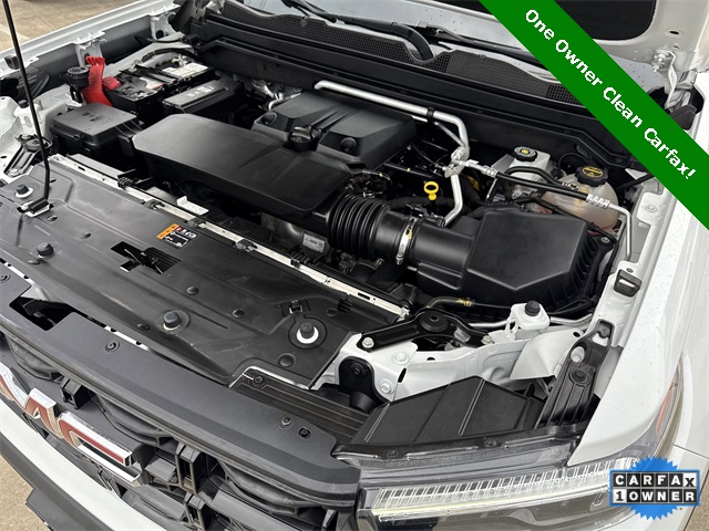 2024 GMC Canyon Elevation White at Big Star Buick GMC