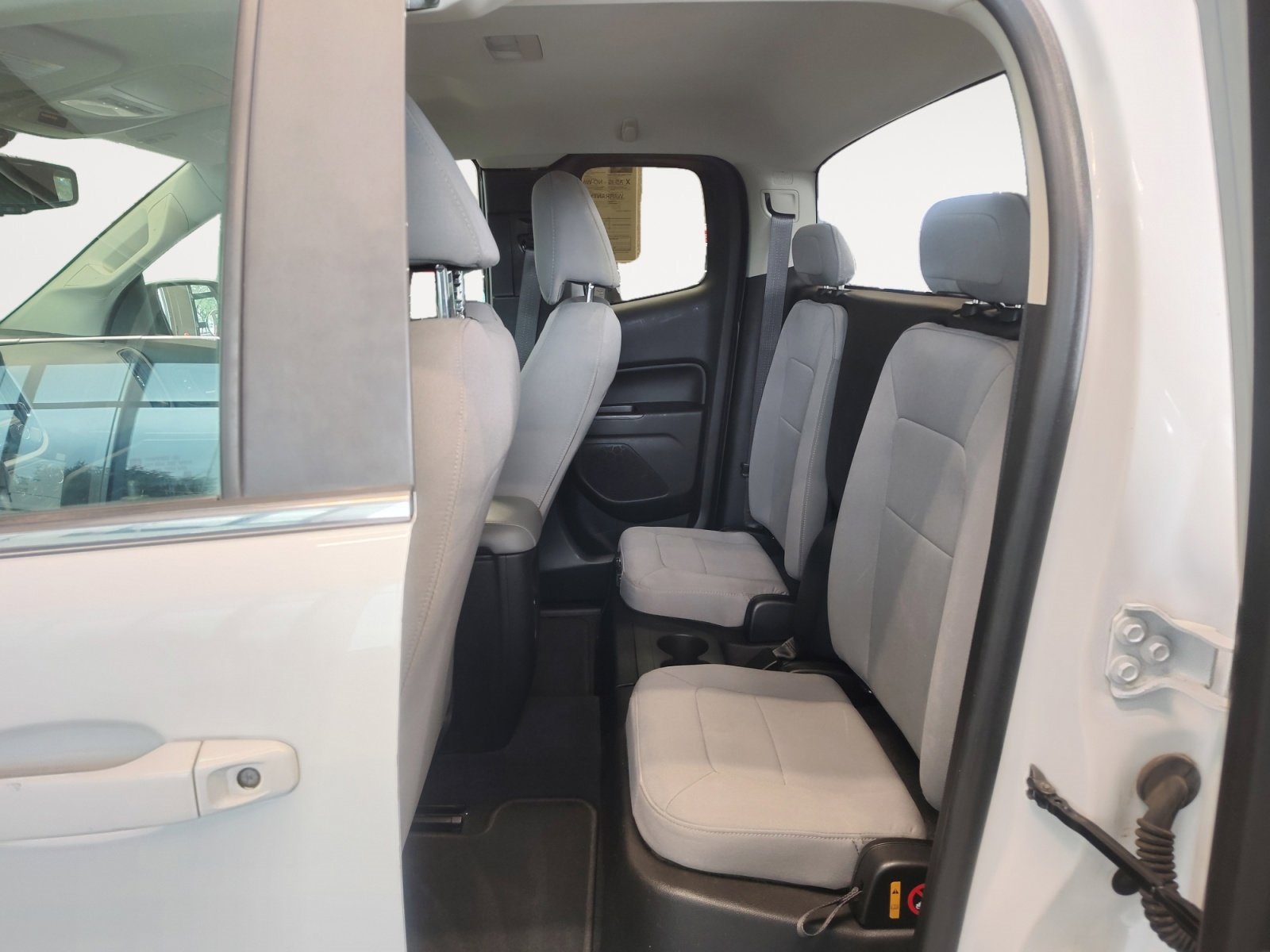 Used Car 2020 Chevrolet Colorado  Lt For Sale Under $15,000 In San Antonio, Texas