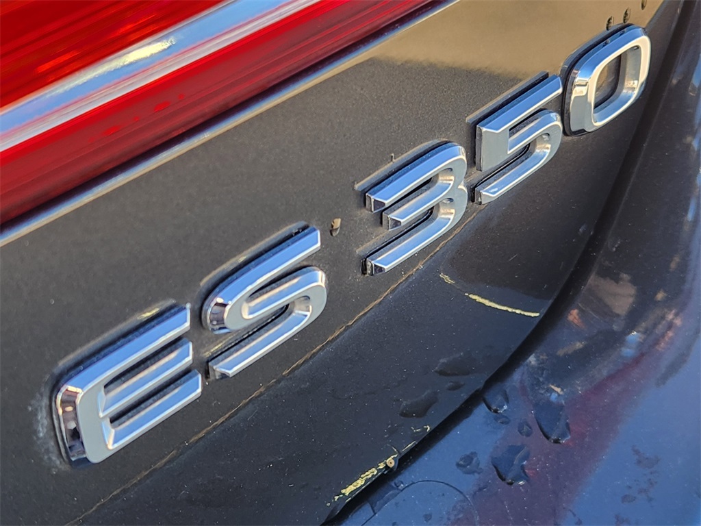 2011 Lexus ES 350  at Emmons Autoplex