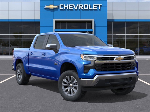 2025 Chevrolet Silverado 1500  Crew Pickup Lt Rear Wheel Drive In San Antonio, Texas