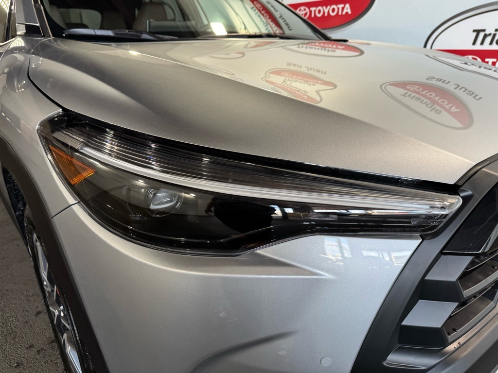 Thumbnail: 2026 Toyota Corolla Cross - 11
