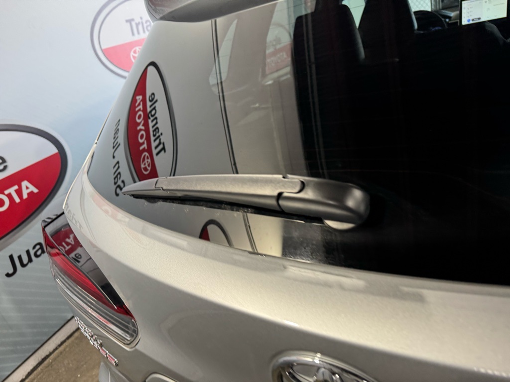 Thumbnail: 2026 Toyota Corolla Cross - 21