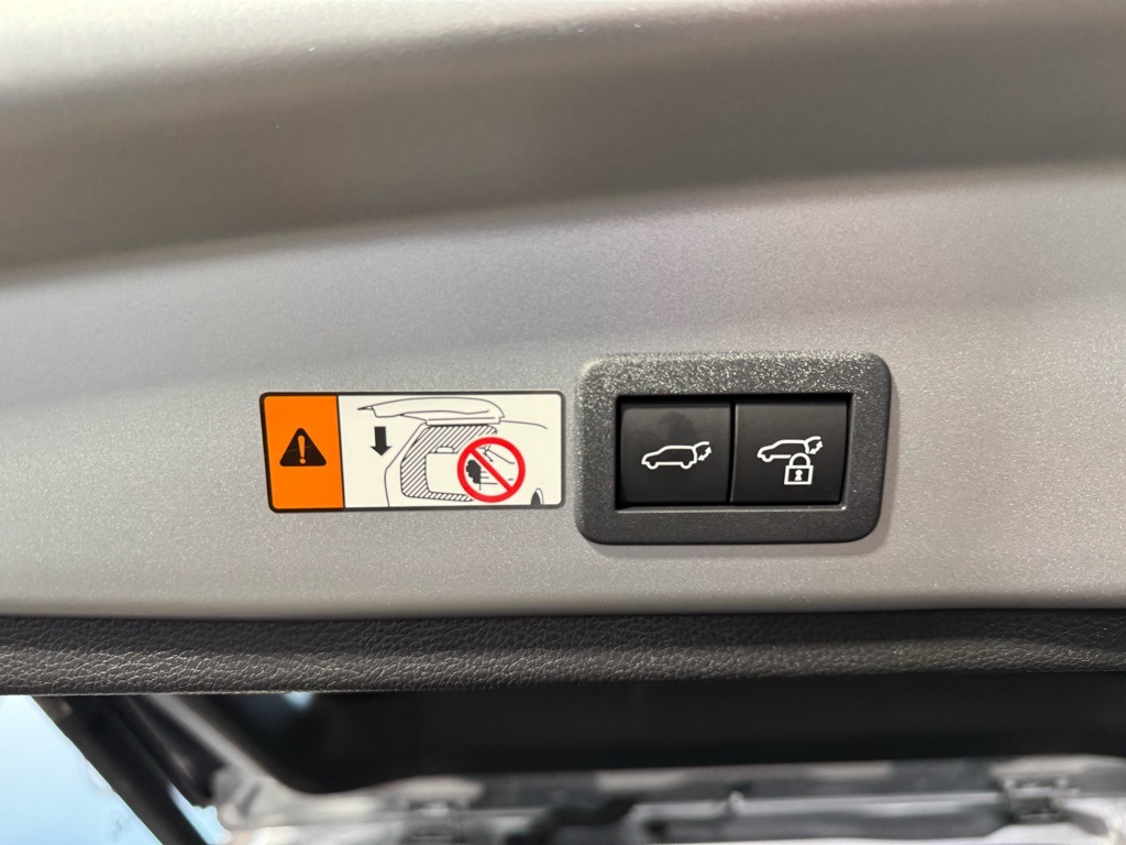 Thumbnail: 2026 Toyota Corolla Cross - 25